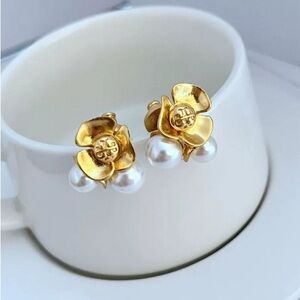 Tory Burch Gold Floral Earrings with Pearls